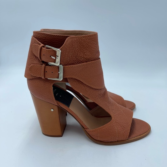 $900 Laurence Dacade Brown Cognac Cutout Leather Buckle Wooden Sandals Heels 41 - Picture 3 of 10
